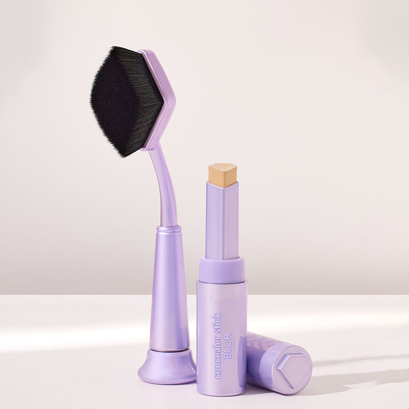 Blur Magic Cremiger Concealer Stick